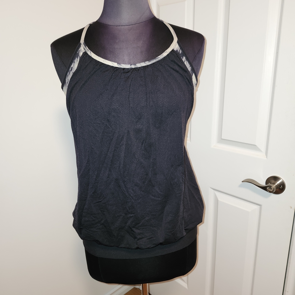 EUC LULULEMON no Limits Tank Top,  Size 8